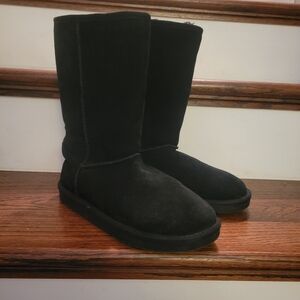 Koolaburra by UGG Black Boots Girls 4